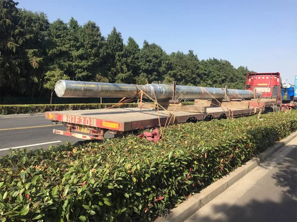 The-13-meter-special-bending-machine-for-ultra-long-oil-tank-trucks-has-been-installed-and-debugged-in Mexico-as-a-miracle-tool-for-processing-ultra-long-workpieces-02