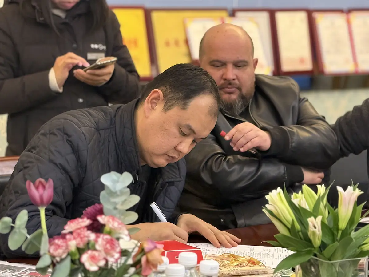 Signing Strategic Cooperation Agreement with LONGXU Clients